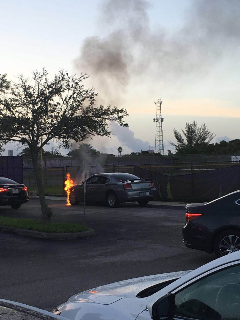 Car+in+student+parking+lot+catches+fire